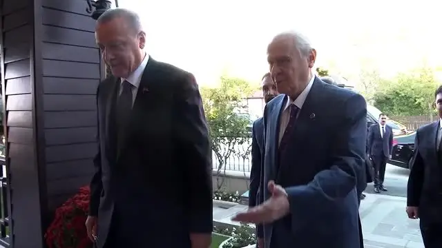 Cumhurbaşkanı Erdoğan, Bahçeli'yi ziyaret etti (2) Cumhurbaşkanı Erdoğan, Bahçeli'yi ziyaret etti (2)