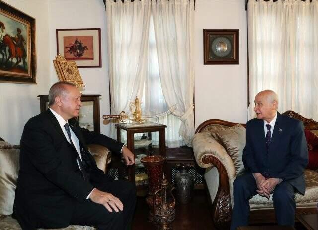 Cumhurbaşkanı Erdoğan'ın Bahçeli'yi ziyaretinde dikkat çeken detay