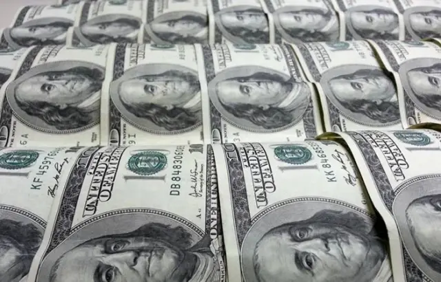 Dolar güne 5,80 liranın üzerinde başladı