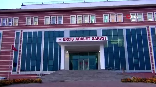 Erciş Belediye Başkanı Yıldız Çetin tutuklandı Erciş Belediye Başkanı Yıldız Çetin tutuklandı