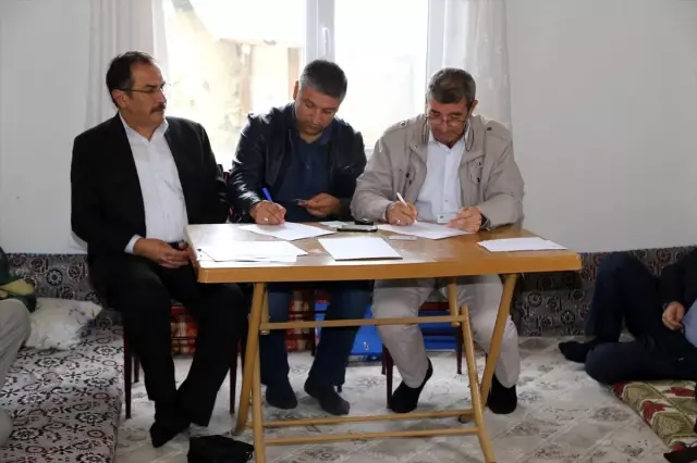 Hadim'de çiftçilere süt koyunu dağıtıldı Hadim'de çiftçilere süt koyunu dağıtıldı