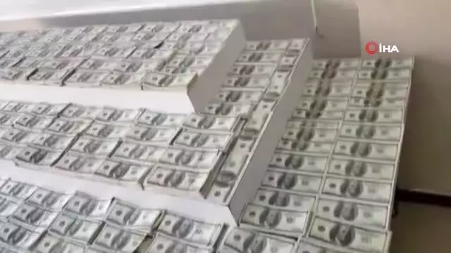 İstanbul'da sahte para operasyonu: 1 milyon 330 bin dolar ele geçirildi İstanbul'da sahte para operasyonu: 1 milyon 330 bin dolar ele geçirildi