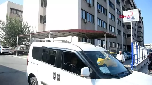 İzmir kendisini uyaran doktoru darp etti İzmir kendisini uyaran doktoru darp etti