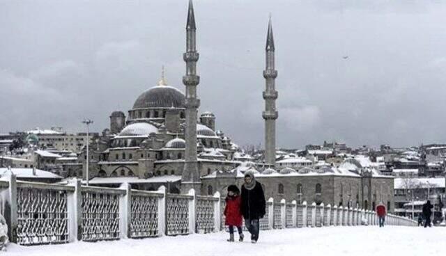 Meteoroloji Laboratuvarı Başkanı Adil Tek uyardı: İstanbul'a kasım ayında kar geliyor