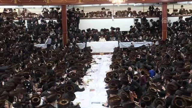 Satmar Yahudileri Sukkot bayramını kutladı - NEW Satmar Yahudileri Sukkot bayramını kutladı - NEW