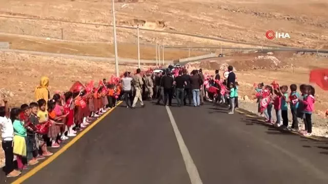 Şırnak'ta şehitler için yapılan anıt açıldı Şırnak'ta şehitler için yapılan anıt açıldı