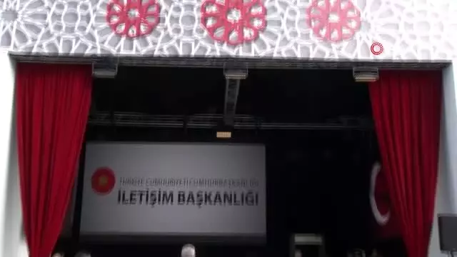 Taksim'de '29 Ekim Cumhuriyete Giden Yol' dijital gösterimi yapıldı Taksim'de '29 Ekim Cumhuriyete Giden Yol' dijital gösterimi yapıldı