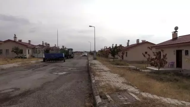 Tamamen yıkılan mahalleler yeniden ayağa kaldırıldı Tamamen yıkılan mahalleler yeniden ayağa kaldırıldı