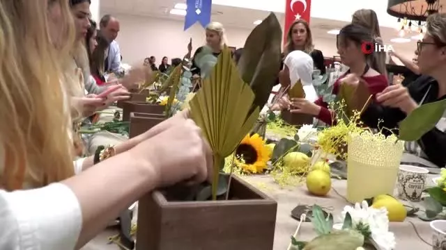 Üniversite öğrencilerinden en renkli tasarım