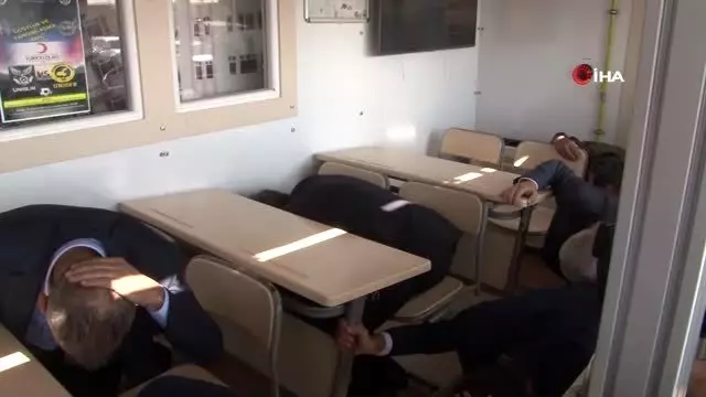 Van depreminin 8. yıldönümü Van depreminin 8. yıldönümü