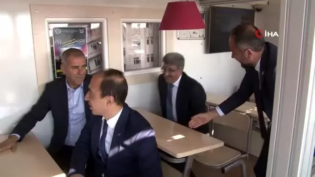 Van depreminin 8. yıldönümü Van depreminin 8. yıldönümü