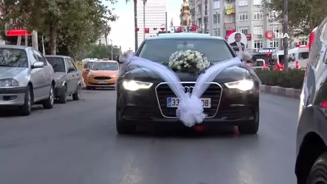 Zihinsel engelli Eda'nın gelinlik hayali gerçek oldu Zihinsel engelli Eda'nın gelinlik hayali gerçek oldu
