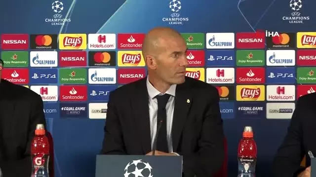 Zinedine Zidane: 'Courtois bizi yenilgiden kurtardı' Zinedine Zidane: 'Courtois bizi yenilgiden kurtardı'