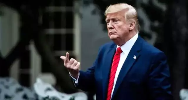 ABD Başkanı Donald Trump yine teröristbaşı Mazlum Kobani'ye övgüler dizdi ABD Başkanı Donald Trump yine teröristbaşı Mazlum Kobani'ye övgüler dizdi