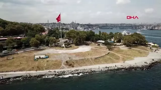 Atatürk'ün ilk heykelinin tepki çeken hali