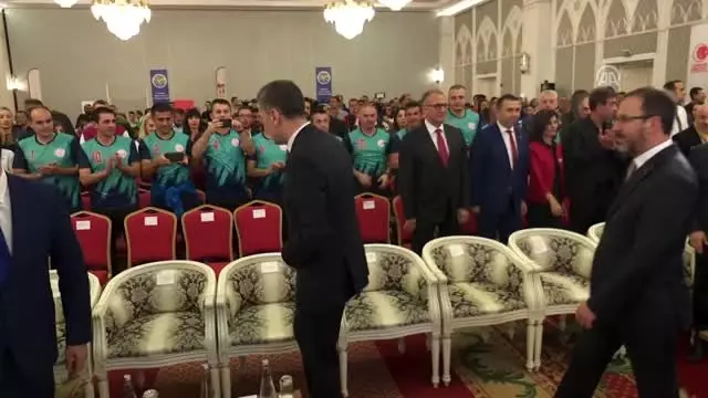 Bakan Selçuk ve Kasapoğlu, Öğretmen Kupası Tanıtım Toplantısı