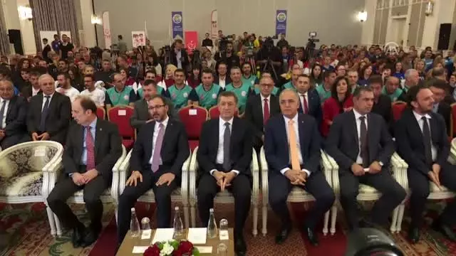 Bakan Selçuk ve Kasapoğlu, Öğretmen Kupası Tanıtım Toplantısı'na katıldı Bakan Selçuk ve Kasapoğlu, Öğretmen Kupası Tanıtım Toplantısı'na katıldı