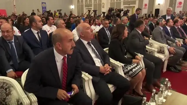 Bakan Selçuk ve Kasapoğlu, Öğretmen Kupası Tanıtım Toplantısı'na katıldı Bakan Selçuk ve Kasapoğlu, Öğretmen Kupası Tanıtım Toplantısı'na katıldı