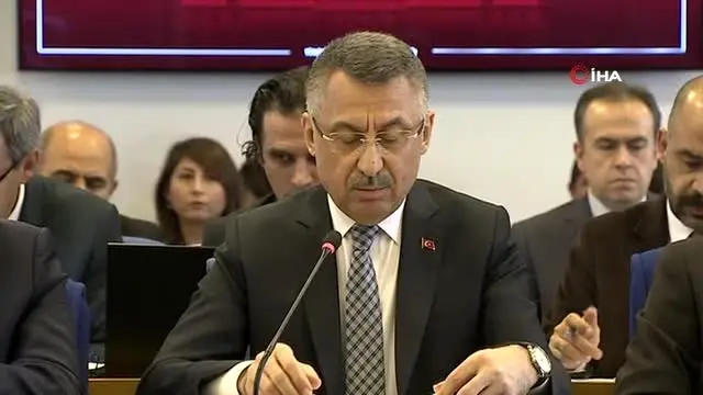 Cumhurbaşkanı Yardımcısı Oktay: '2020 yılında 2019 yılına göre istihdamın 1 milyon 52 bin kişi... Cumhurbaşkanı Yardımcısı Oktay: '2020 yılında 2019 yılına göre istihdamın 1 milyon 52 bin kişi...