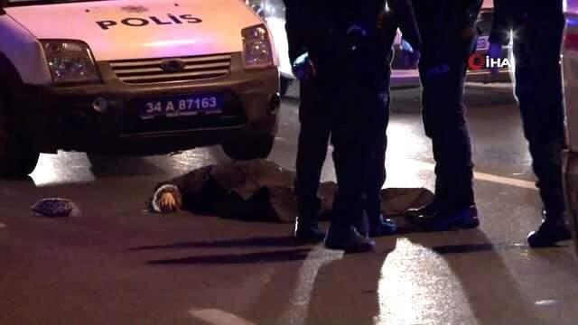 E-5 Karayolu'nda feci ölüm: Metrobüs üst geçidinden atlayan kadına otomobil çarptı