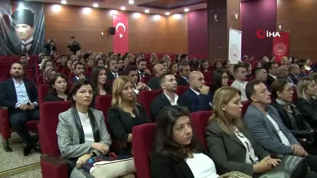 Edirne'de 'Yaşlı refahı semineri' düzenlendi Edirne'de 'Yaşlı refahı semineri' düzenlendi