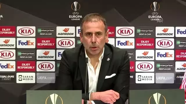 Maçın ardından - Beşiktaş Teknik Direktörü Abdullah Avcı (1) Maçın ardından - Beşiktaş Teknik Direktörü Abdullah Avcı (1)