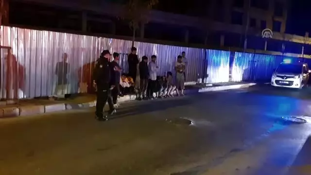 Sancaktepe'de hurdalık yangını Sancaktepe'de hurdalık yangını