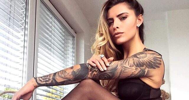 Sophia Thomolla, Karius ile nişanlandığı iddialarını yalanladı!