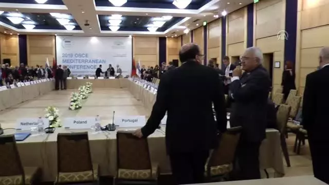 'Türkiye'nin kapılarının 4 milyon göçmen için Avrupa'ya açılmasını istemiyoruz' 'Türkiye'nin kapılarının 4 milyon göçmen için Avrupa'ya açılmasını istemiyoruz'