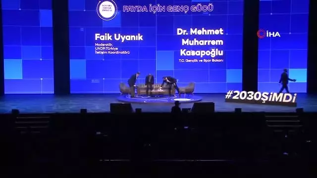 6'ncı Sosyal Fayda Zirvesi 'İyiliğe giden en kısa yol' sloganıyla İstanbul'da başladı 6'ncı Sosyal Fayda Zirvesi 'İyiliğe giden en kısa yol' sloganıyla İstanbul'da başladı