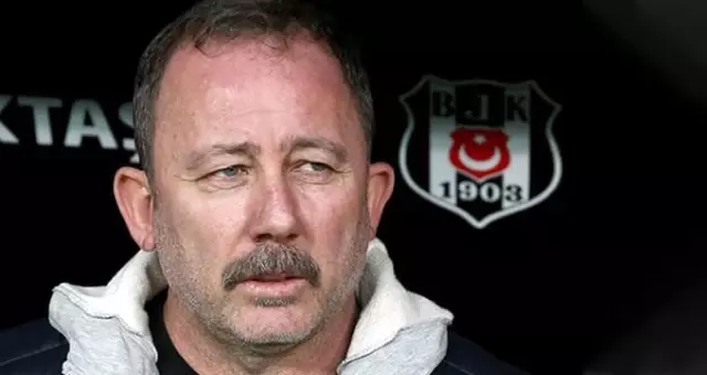 Beşiktaş tribünlerinden Sergen Yalçın'a mesaj: Elbet bir gün buluşacağız Beşiktaş tribünlerinden Sergen Yalçın'a mesaj: Elbet bir gün buluşacağız