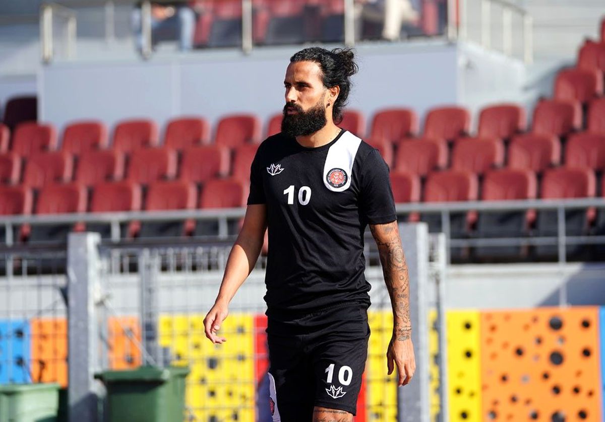 Erkan Zengin: 'Ben burada teknik ekibe yardımcı oluyorum'