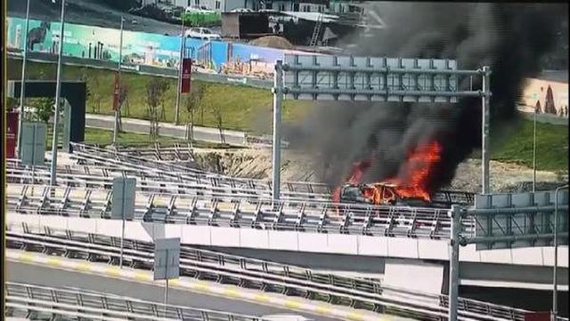 İstanbul Havalimanı'nda yanan polis aracının hasarını kim karşılayacak?