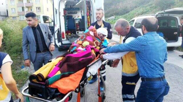 Yaşlı kadın, bakıcısı tarafından feci şekilde darp edildi