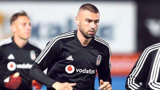 Beşiktaş'ta sakatlığı bulunan Burak Yılmaz kamptan ayrıldı! Galatasaray derbisinde yok