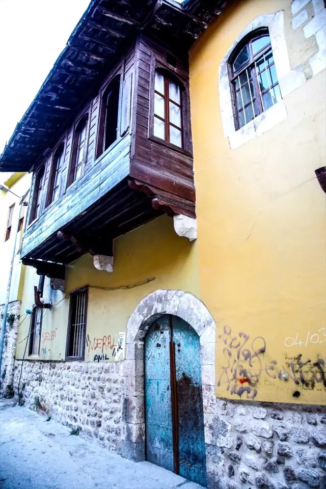 Hatay�ın tarihi taş evleri zamana direniyor haberi fotografı, fotografları