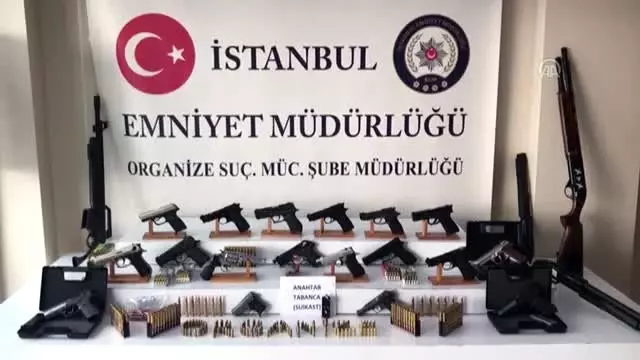 İstanbul merkezli 10 ildeki silah kaçakçılığı operasyonu İstanbul merkezli 10 ildeki silah kaçakçılığı operasyonu