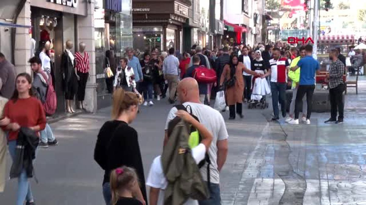 İstanbul yalan duymaktan hoşlanıyoruz