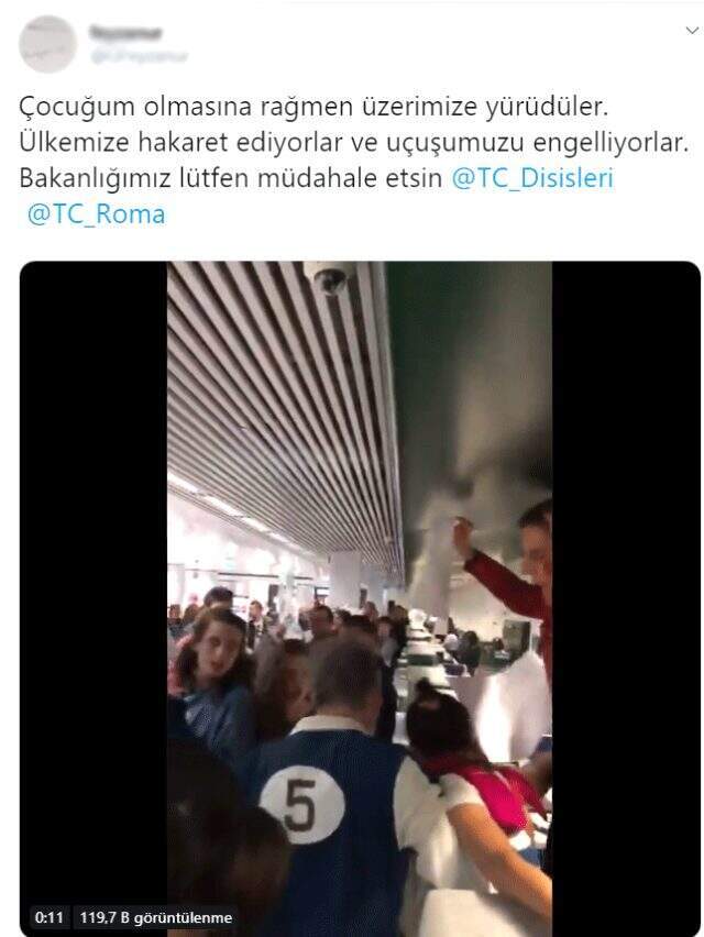 İtalya'da terör örgütü yandaşları THY gişesini işgal edip, Türklere saldırdı!