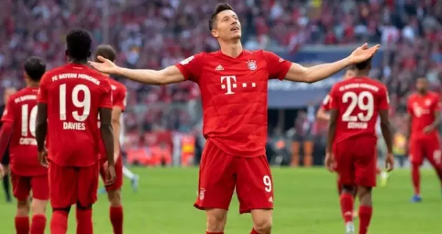 Lewandowski'nin rekor kırdığı maçta Bayern Münih rahat kazandı Lewandowski'nin rekor kırdığı maçta Bayern Münih rahat kazandı