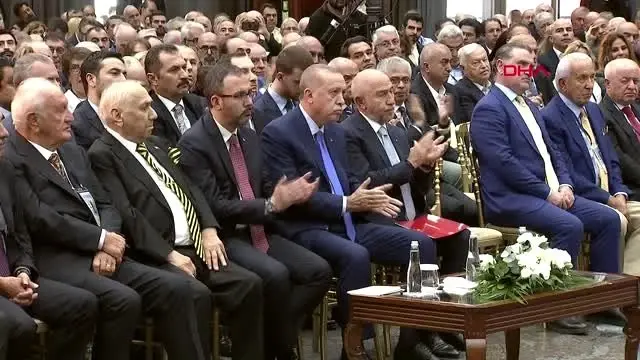 Spor ali koç cumhurbaşkanımız recep tayyip erdoğan'ın bugün bizlerle birlikte olmasının onurunu... Spor ali koç cumhurbaşkanımız recep tayyip erdoğan'ın bugün bizlerle birlikte olmasının onurunu...