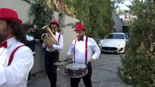 Ünlü sanatçılar ve sosyal medya fenomenleri Etiler'de ünlü mekanın açılışına katıldı Ünlü sanatçılar ve sosyal medya fenomenleri Etiler'de ünlü mekanın açılışına katıldı