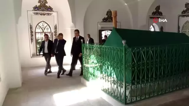 - 6 asırlık türbe ilk günkü ihtişamına kavuştu - 6 asırlık türbe ilk günkü ihtişamına kavuştu