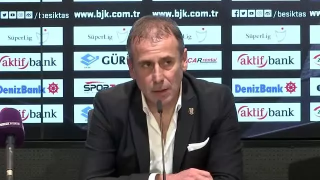 Abdullah Avcı: 'Taraftarların verdiği destek sürdüğü sürece coşku artacaktır' Abdullah Avcı: 'Taraftarların verdiği destek sürdüğü sürece coşku artacaktır'