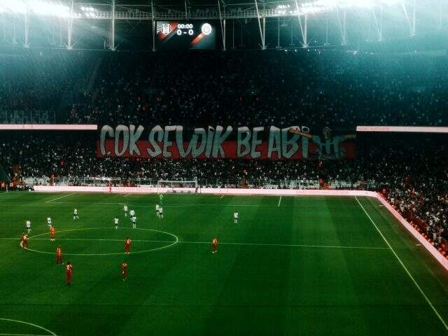 Beşiktaş-Galatasaray derbisi kapalı gişe!