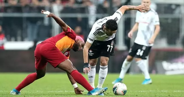Beşiktaşlı taraftarlardan Ryan Babel'e büyük tepki!