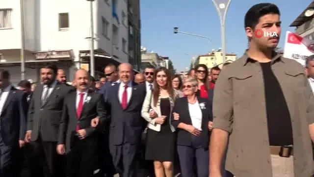 KKTC Başbakanı Ersin Tatar: 'Türkiye'nin büyüklüğü bir kez daha bu harekatta görüldü' KKTC Başbakanı Ersin Tatar: 'Türkiye'nin büyüklüğü bir kez daha bu harekatta görüldü'