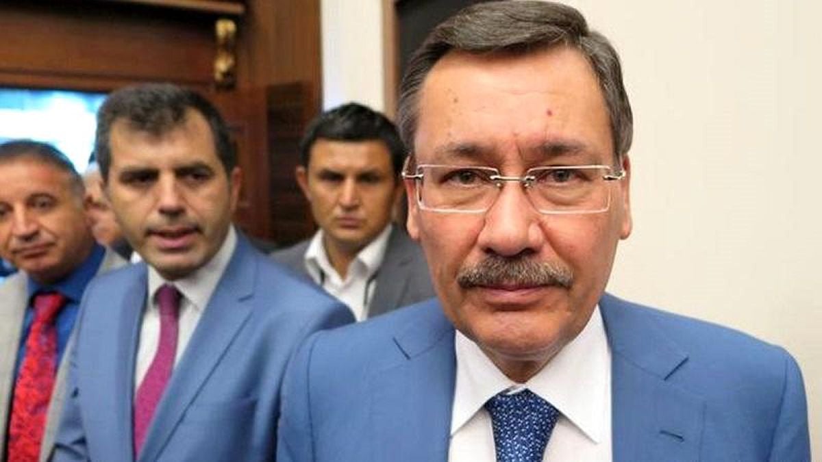 Melih Gökçek, Ekrem İmamoğlu'na oy verenlere tepki gösterdi: Aptal yerine konulduğunuz farkında mısınız?