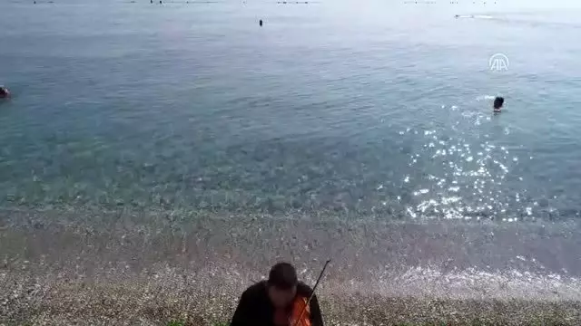 Otizmli Taylan'dan 'mutlak' başarı (1) Otizmli Taylan'dan 'mutlak' başarı (1)