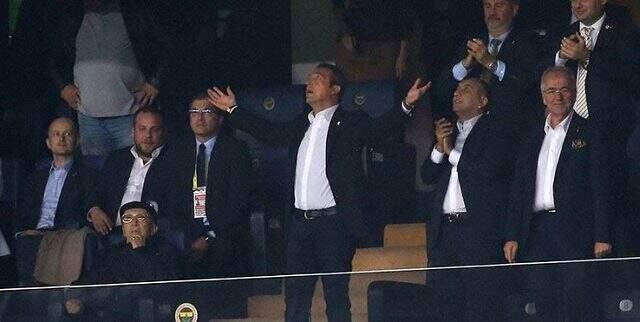 Vedat Muriç'in golünden sonra Ali Koç kendinden geçti!